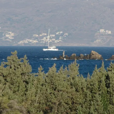 Apartment Marouso Molos (Paros)